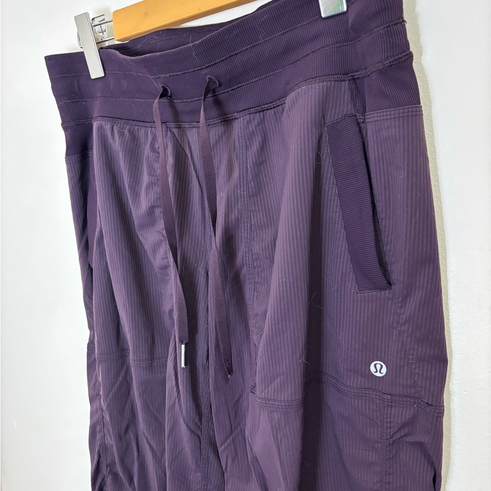 ❌ SOLD ❌ Dance Studio Mid-Rise Pant Regular Size 6 Color: Espresso 🦋